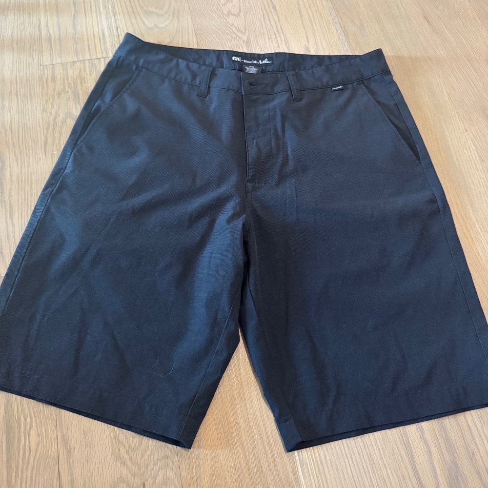 Travis Mathew Shorts - Mens size 34